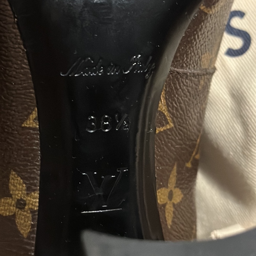 Louis Vuitton maryjanes - Picture 10 of 10